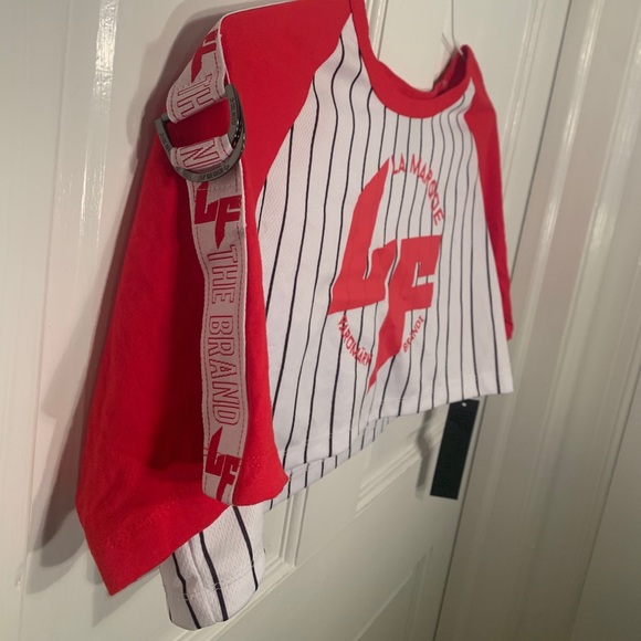 LF Cropped Tee - Picture 3 of 5